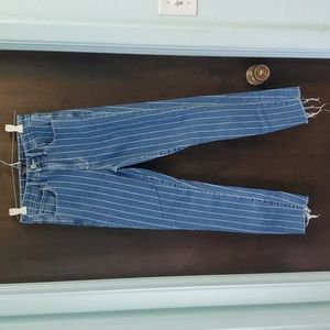 Abercrombie & Fitch Simone High Rise Ankle